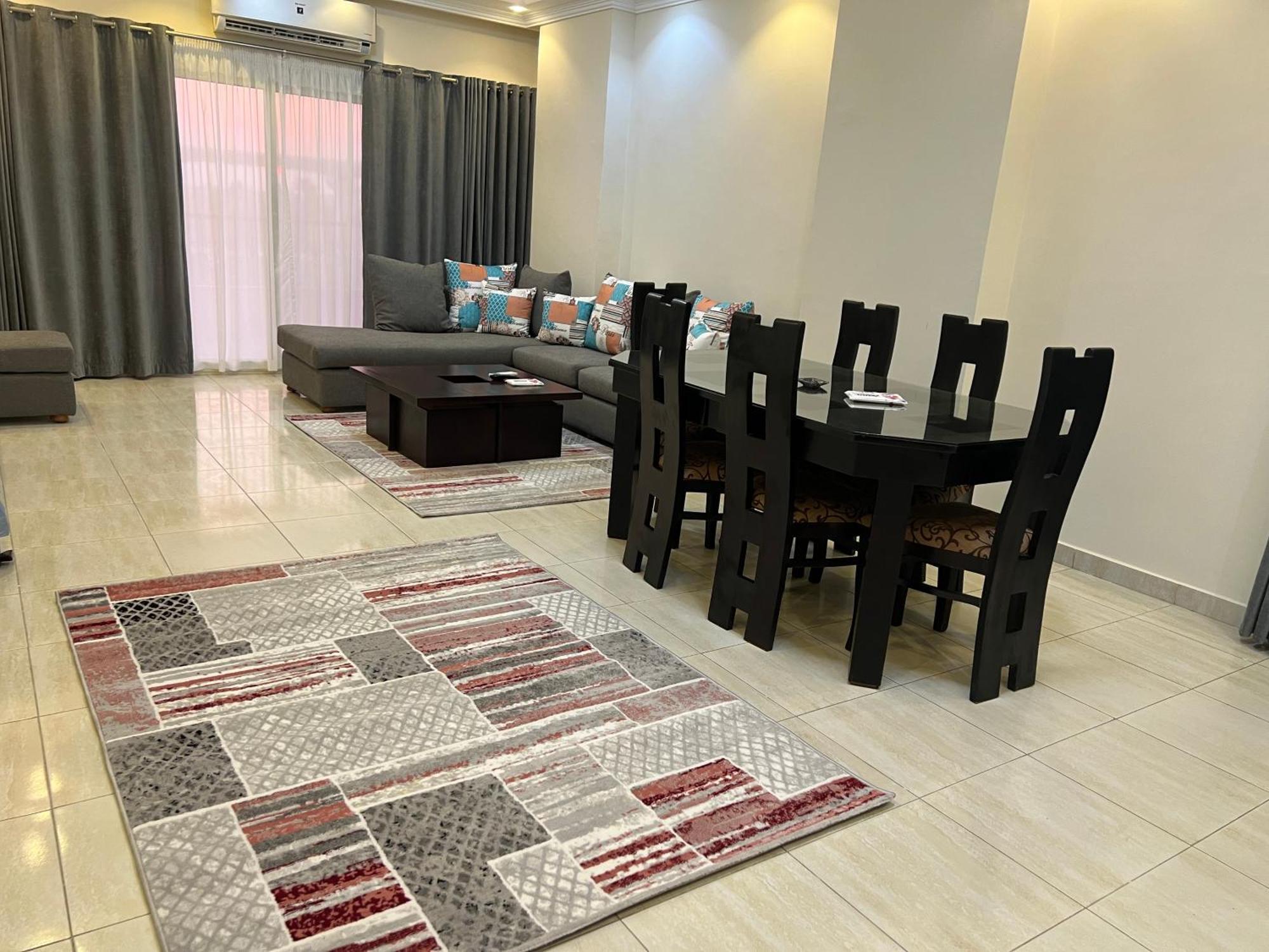 Luxury Apartments Beside Mall Of Arabia And Dar Al-Fouad Hospital - Families Only- No Alcoholic Beverages 6th of October City Luaran gambar