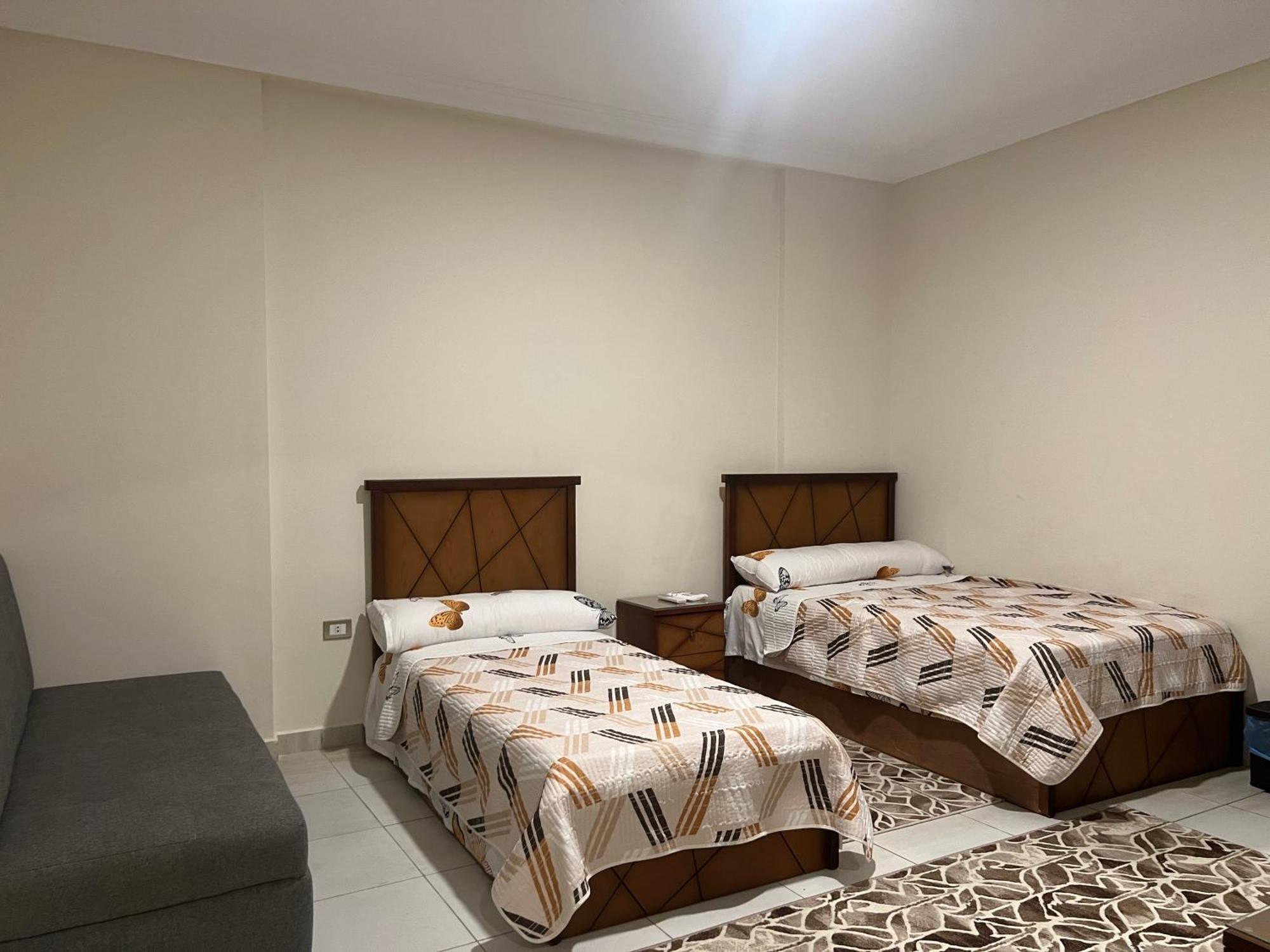 Luxury Apartments Beside Mall Of Arabia And Dar Al-Fouad Hospital - Families Only- No Alcoholic Beverages 6th of October City Luaran gambar